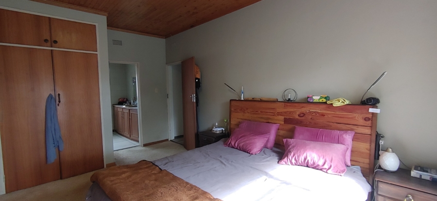 4 Bedroom Property for Sale in Hillcrest Northern Cape